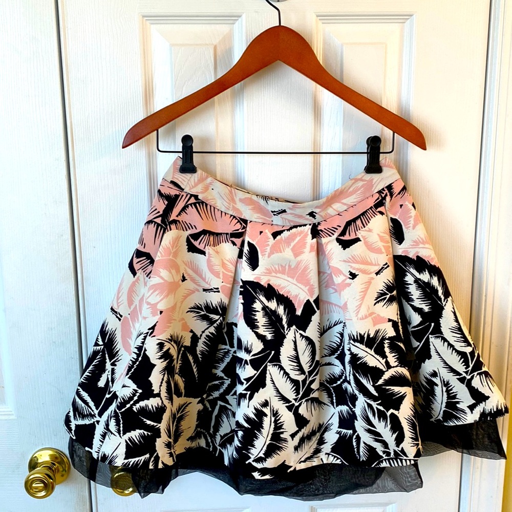 Express mini skirt